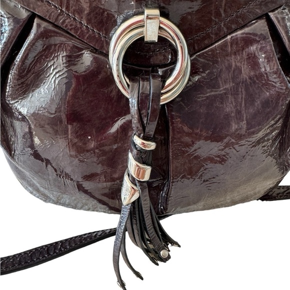 Francesco Biasia black patent leather crossbody bag with silver charm on front - Picture 7 of 9